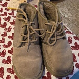 UGG Short Boots